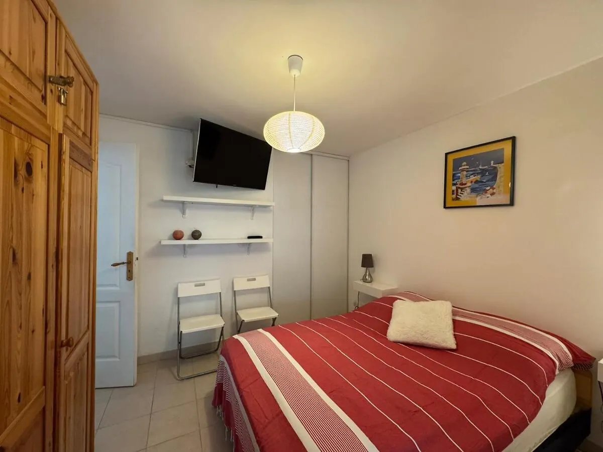Apartment Appartement 2Ch, Terrasses Parking, 50M De La Plage Sanary-sur-Mer France