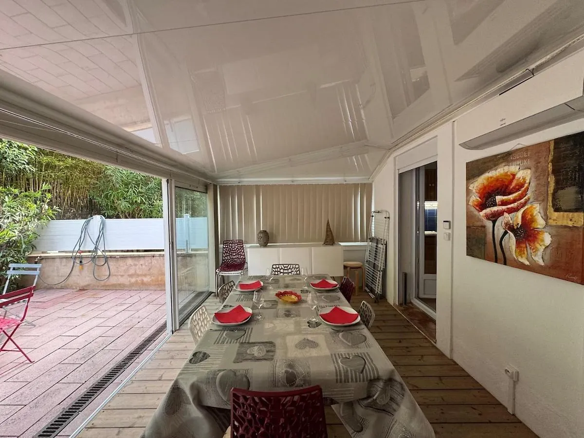 Appartement 2Ch, Terrasses Parking, 50M De La Plage Sanary-sur-Mer