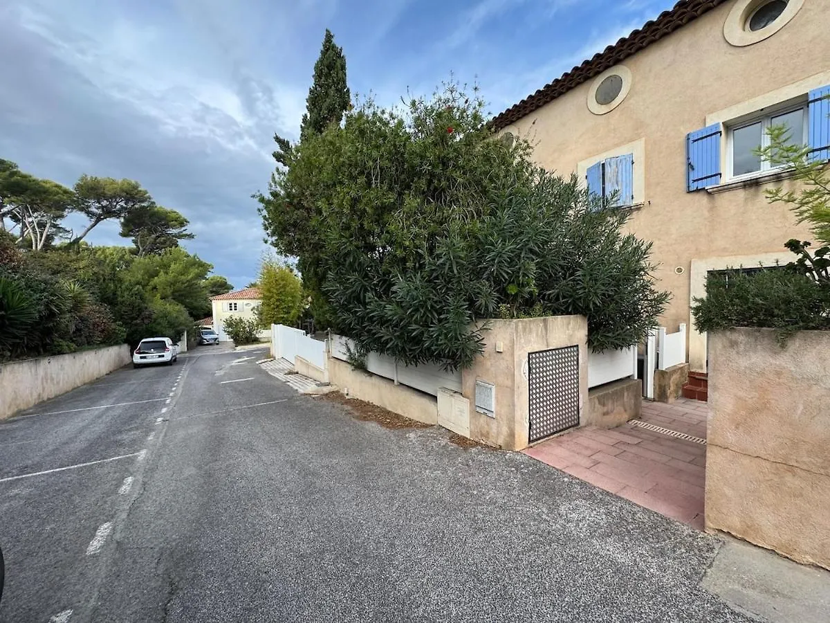 Appartement 2Ch, Terrasses Parking, 50M De La Plage Sanary-sur-Mer